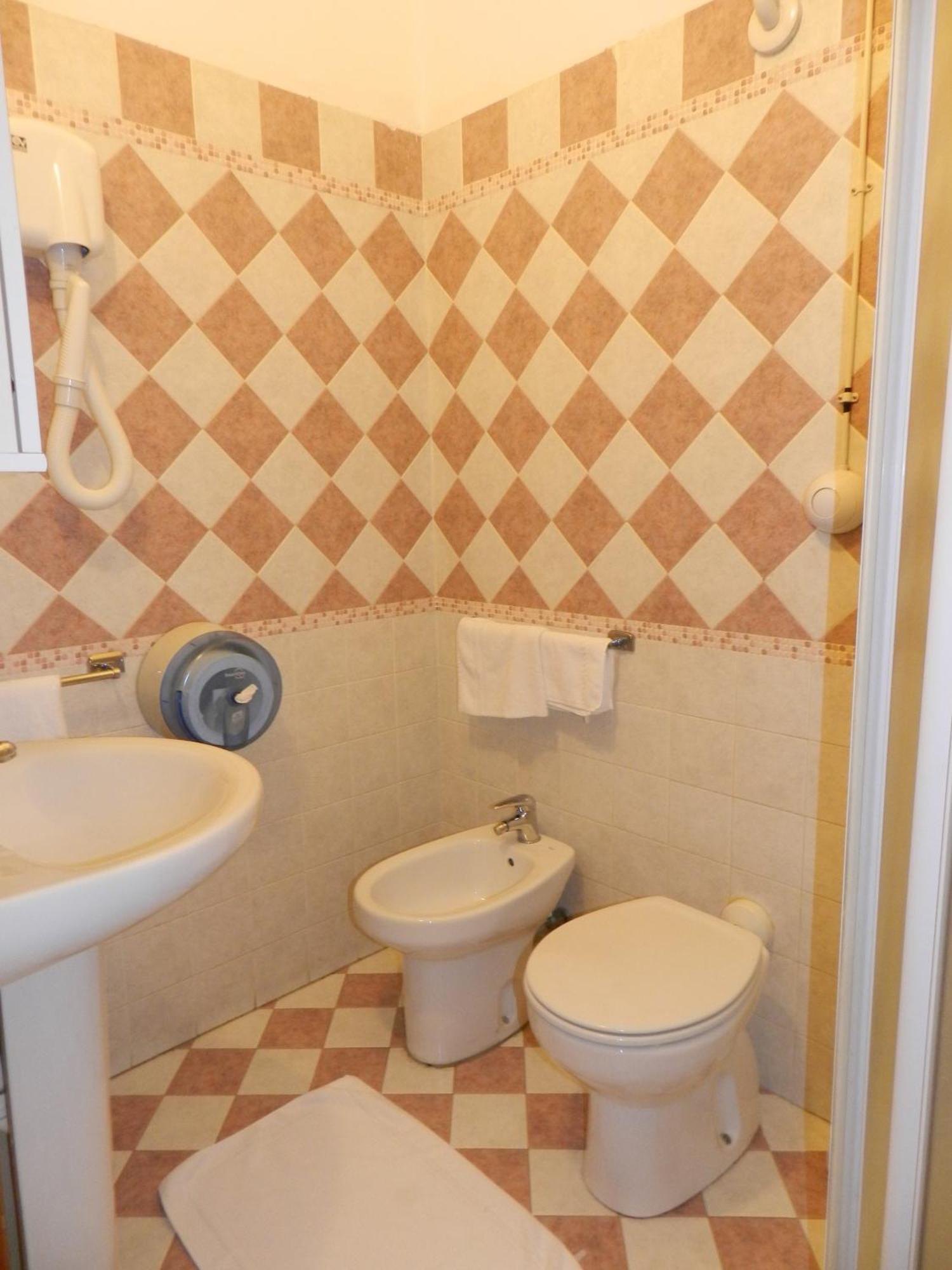 Hotel Antico Distretto Турин Экстерьер фото
