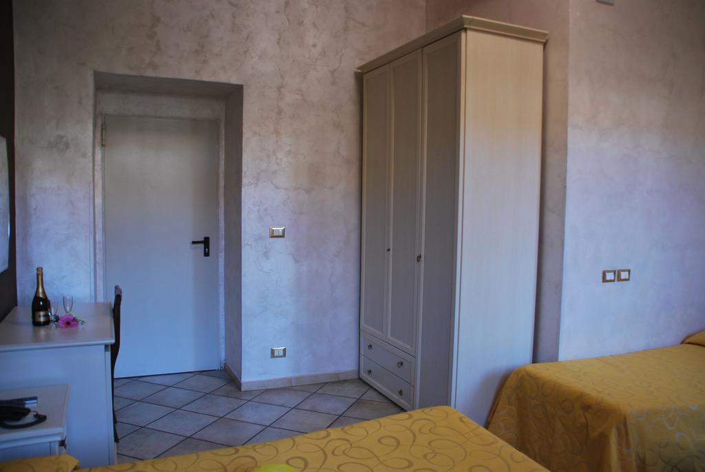 Hotel Antico Distretto Турин Экстерьер фото