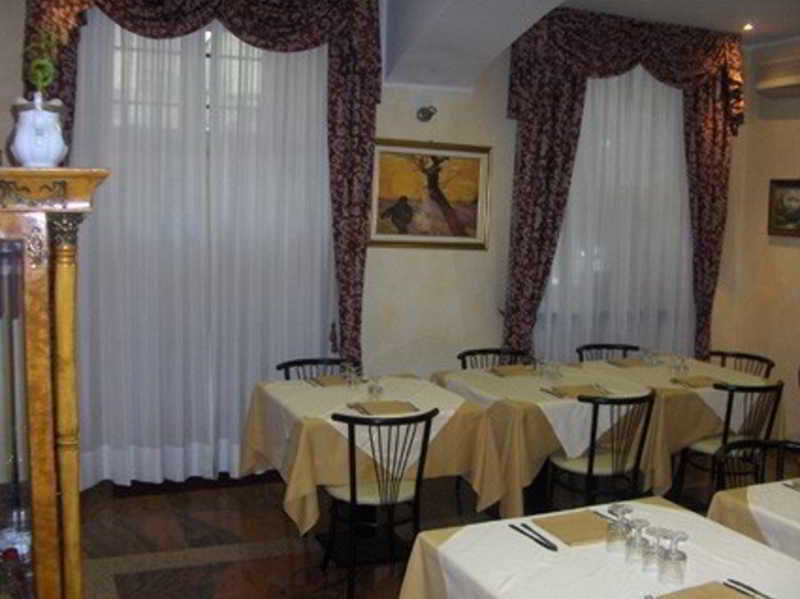 Hotel Antico Distretto Турин Экстерьер фото