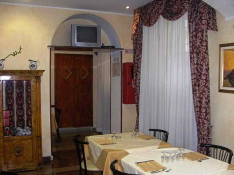 Hotel Antico Distretto Турин Экстерьер фото